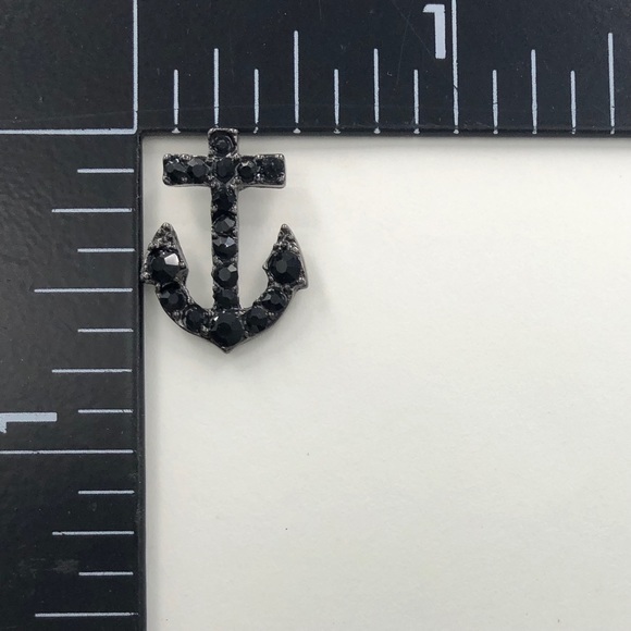 🌼 Rhinestone Anchor Post Stud Earrings - Picture 2 of 2